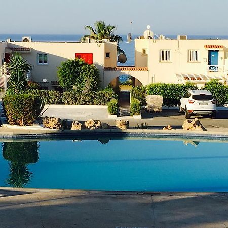 Townhouse Coral Bay Village Kissonerga Esterno foto