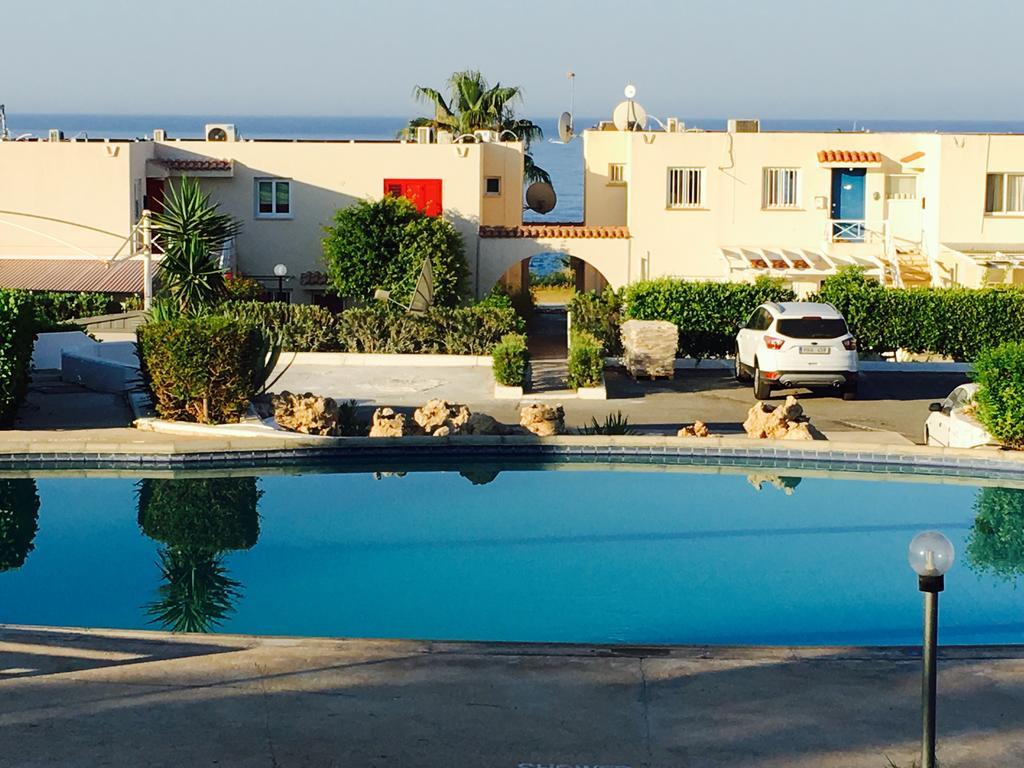 Townhouse Coral Bay Village Kissonerga Esterno foto