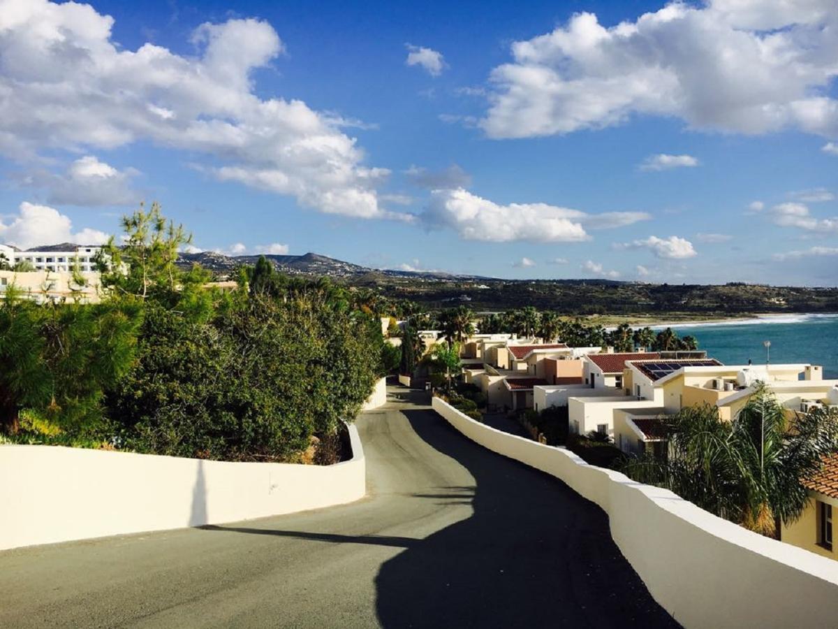 Townhouse Coral Bay Village Kissonerga Esterno foto