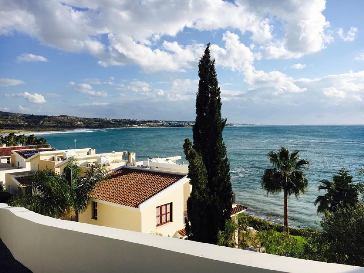 Townhouse Coral Bay Village Kissonerga Esterno foto